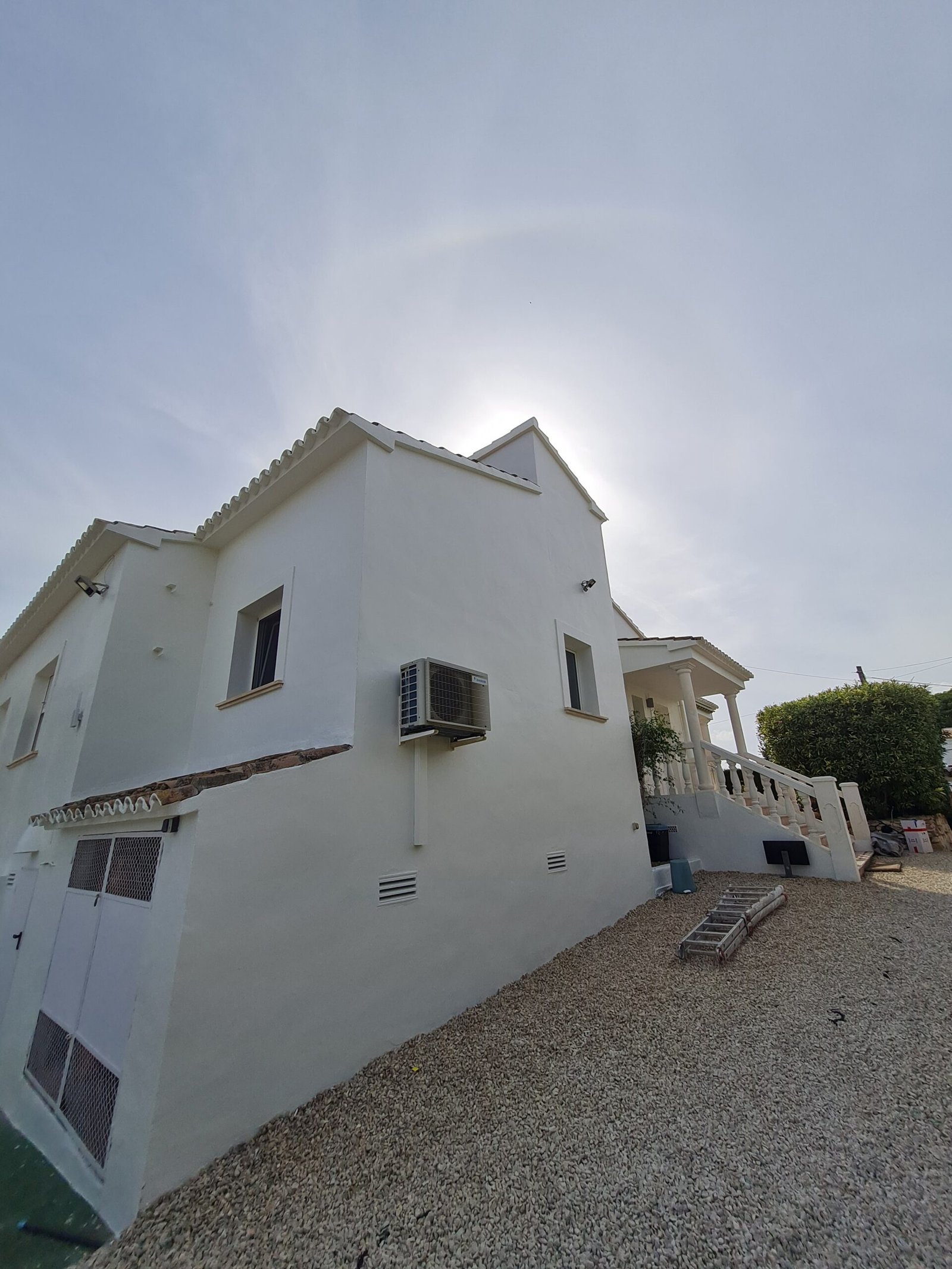 Professional villa painting in Moraira